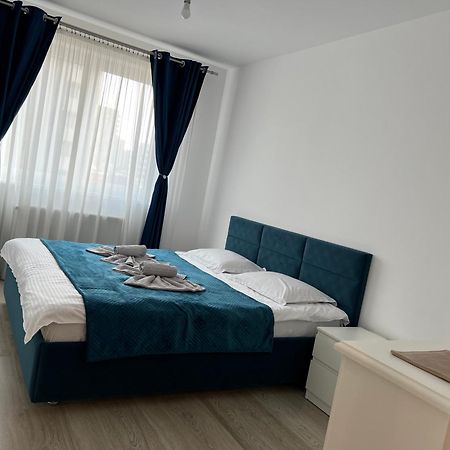 Tractoru Premium Studio Braşov Buitenkant foto